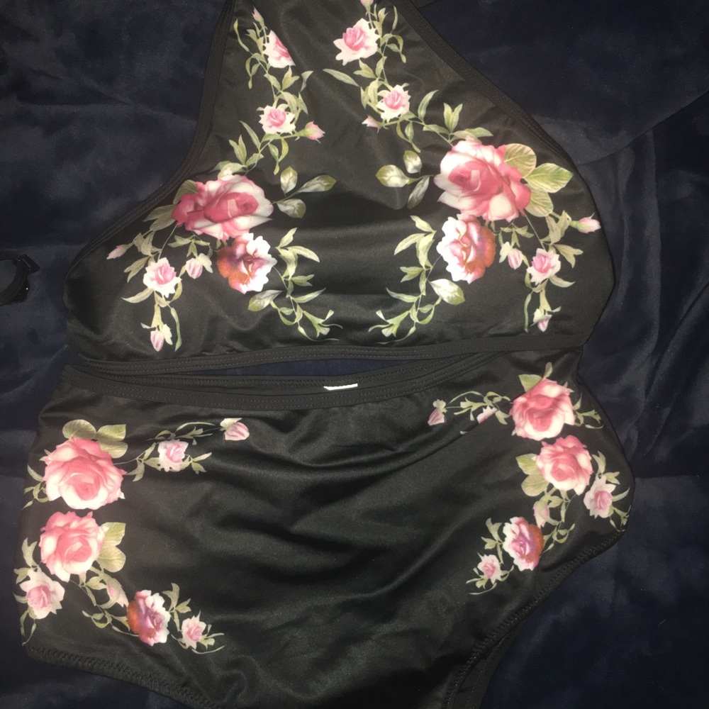 high waisted bikini